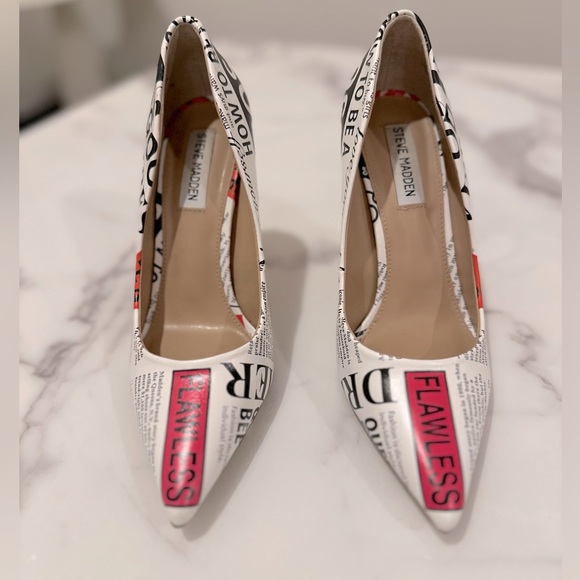 Steve Madden Newspaper Print Vala’s size 8.5 NWT - Picture 7 of 9